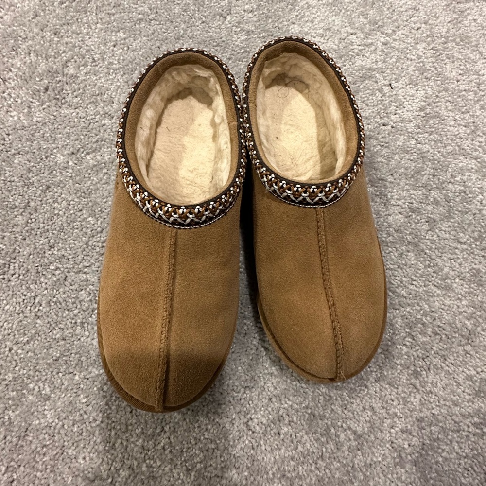 Ugg Slippers